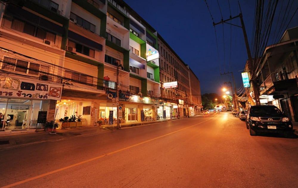 S2S Queen Trang Hotel Exterior photo