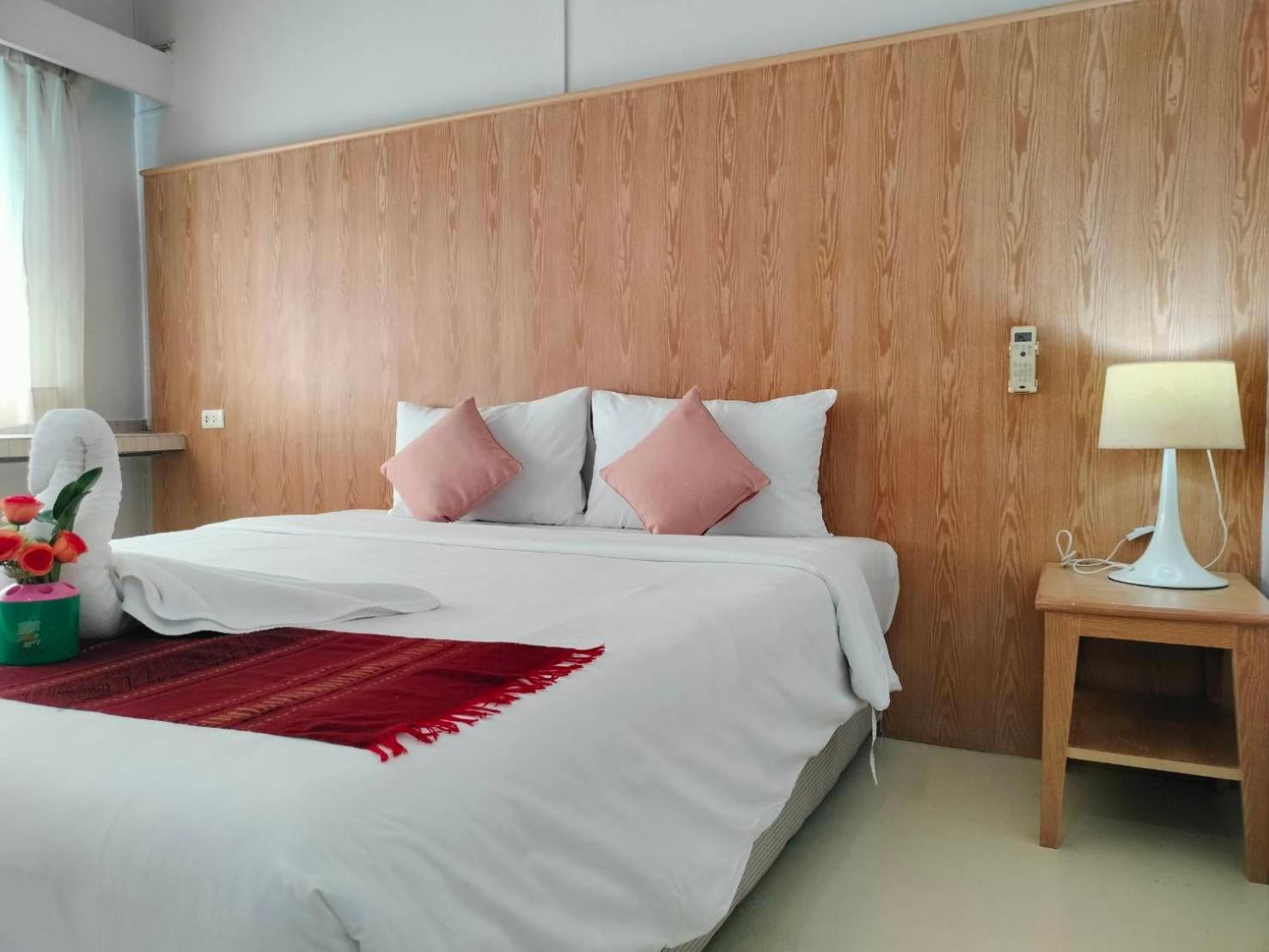 S2S Queen Trang Hotel Exterior photo